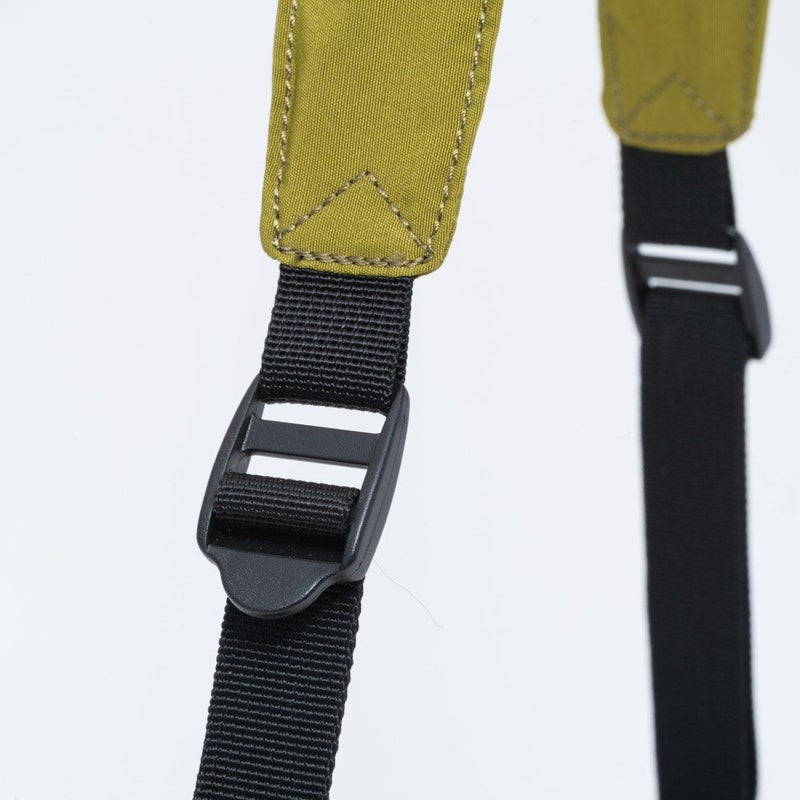 BEAMS DESIGN Diagonal サコッシュ【BMMH5ES1】 オリーブ