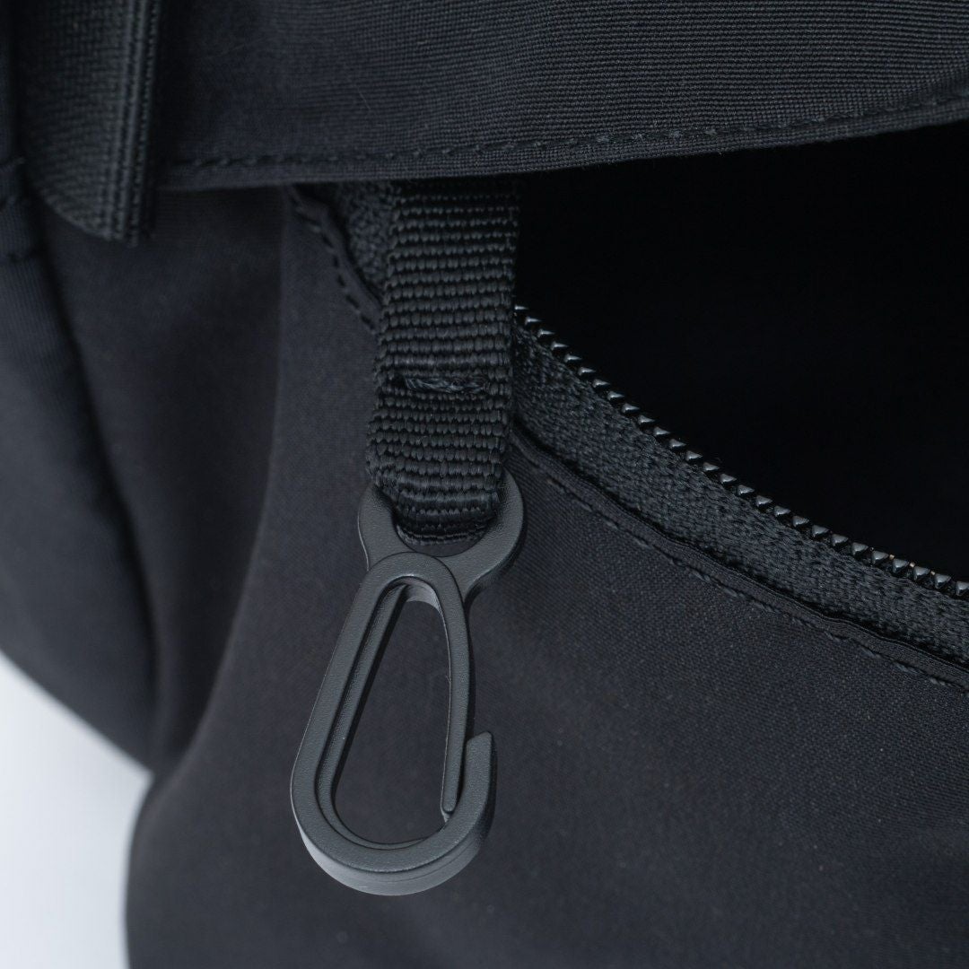 BEAMS DESIGN Diagonal ショルダー【BMMH5ES3】 ブラック