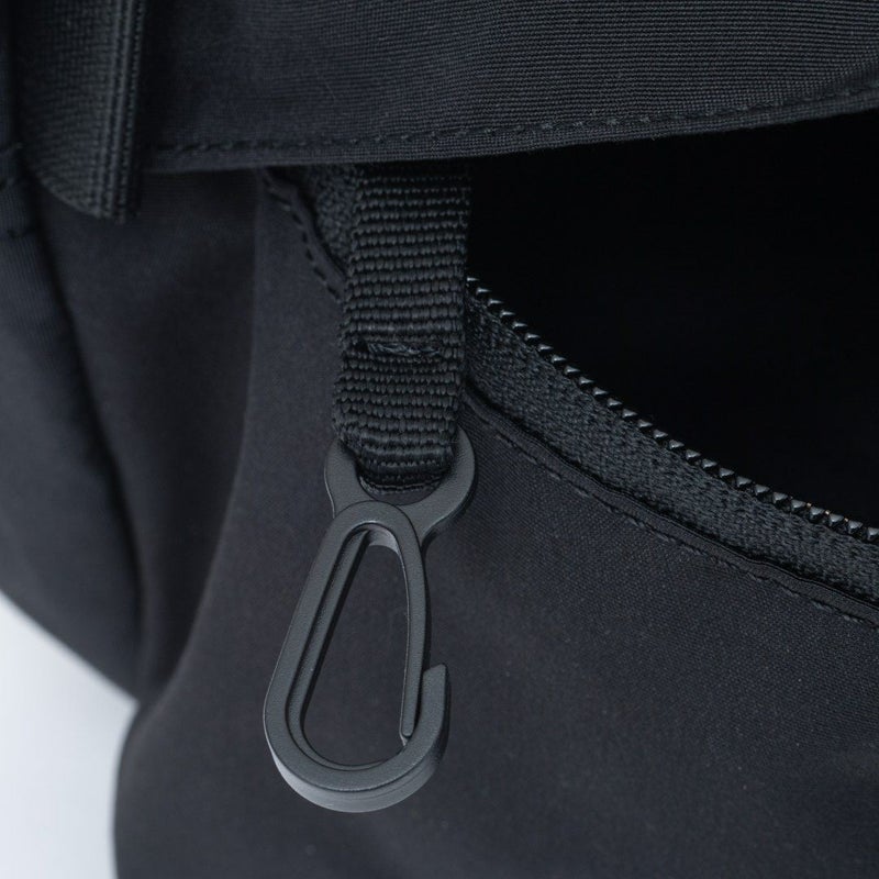 BEAMS DESIGN Diagonal ショルダー【BMMH5ES3】 ブラック