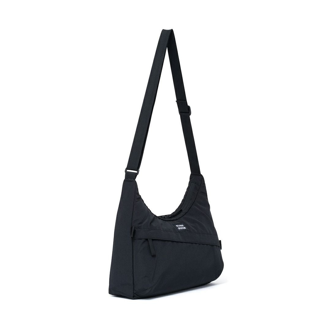BEAMS DESIGN Diagonal ショルダー(M)【BMMH5ES5】 ブラック