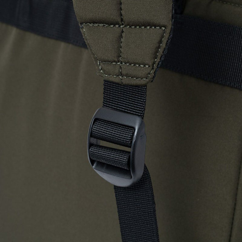 BEAMS DESIGN Diagonal 2WAYバックパック【BMMH5ER2】 カーキ