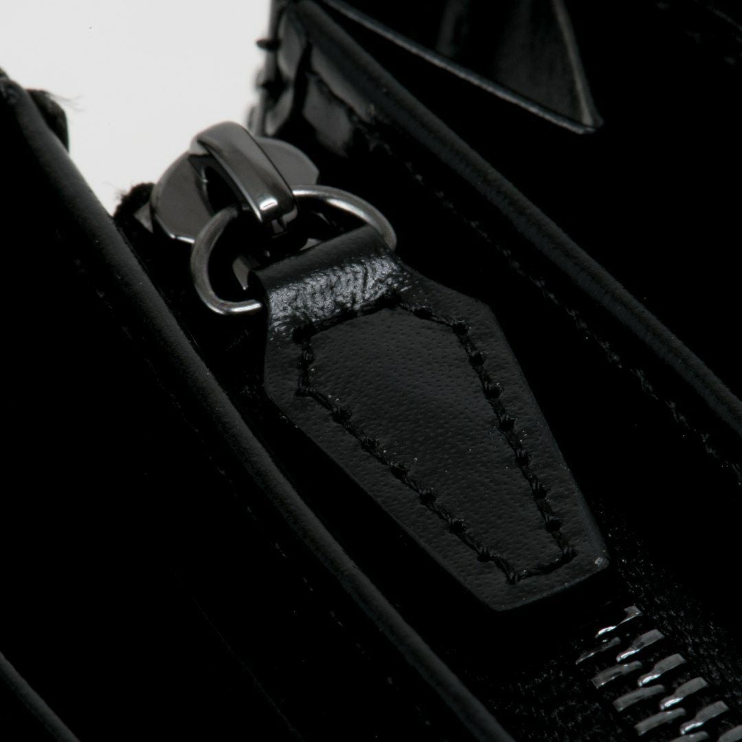 PATRICK COX BLACK KINGS ラウンドファスナー長財布 商品｜THE BAGMANIA