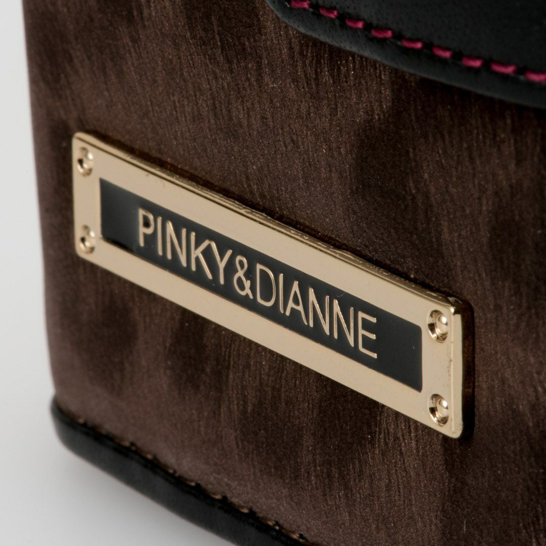 PINKY&DIANNE ソフトレオパード キーケース（スマートキー対応） 商品