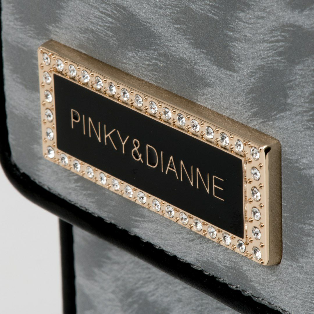 PINKY&DIANNE ソフトレオパード シガレットケース 商品｜THE BAGMANIA