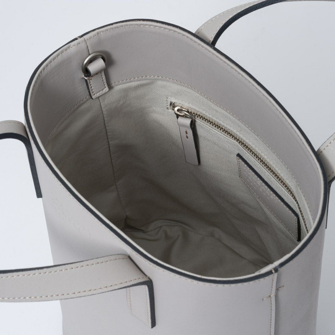 MARGARET HOWELL idea アトリウム 2WAYトート 商品｜THE BAGMANIA