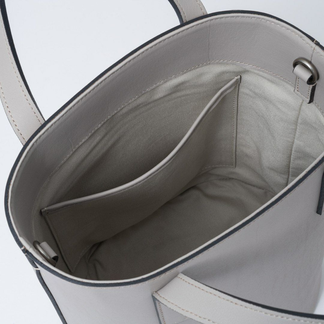 MARGARET HOWELL idea アトリウム 2WAYトート 商品｜THE BAGMANIA