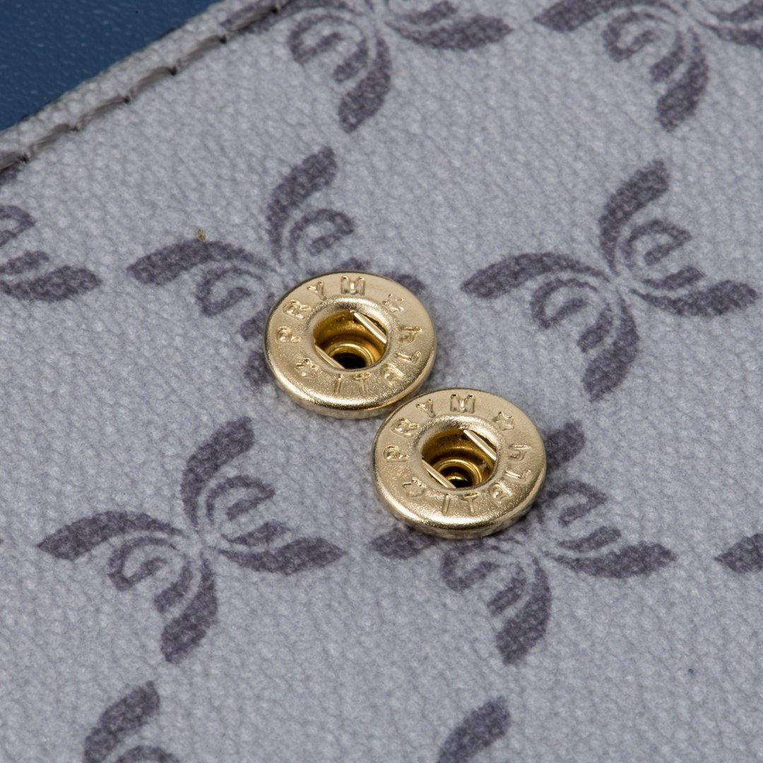 U by ungaro ミレーユ BOX長財布 ブルー