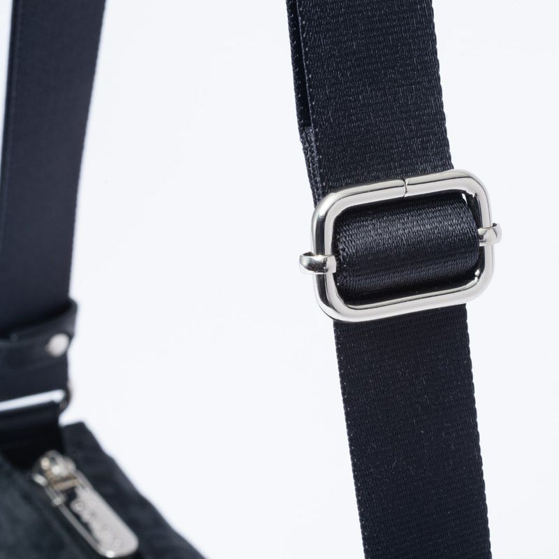 U by ungaro フランシーヌ ポシェット ブラック×ブラック