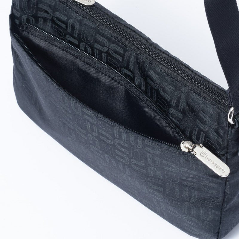 U by ungaro フランシーヌ ポシェット ブラック×ブラック