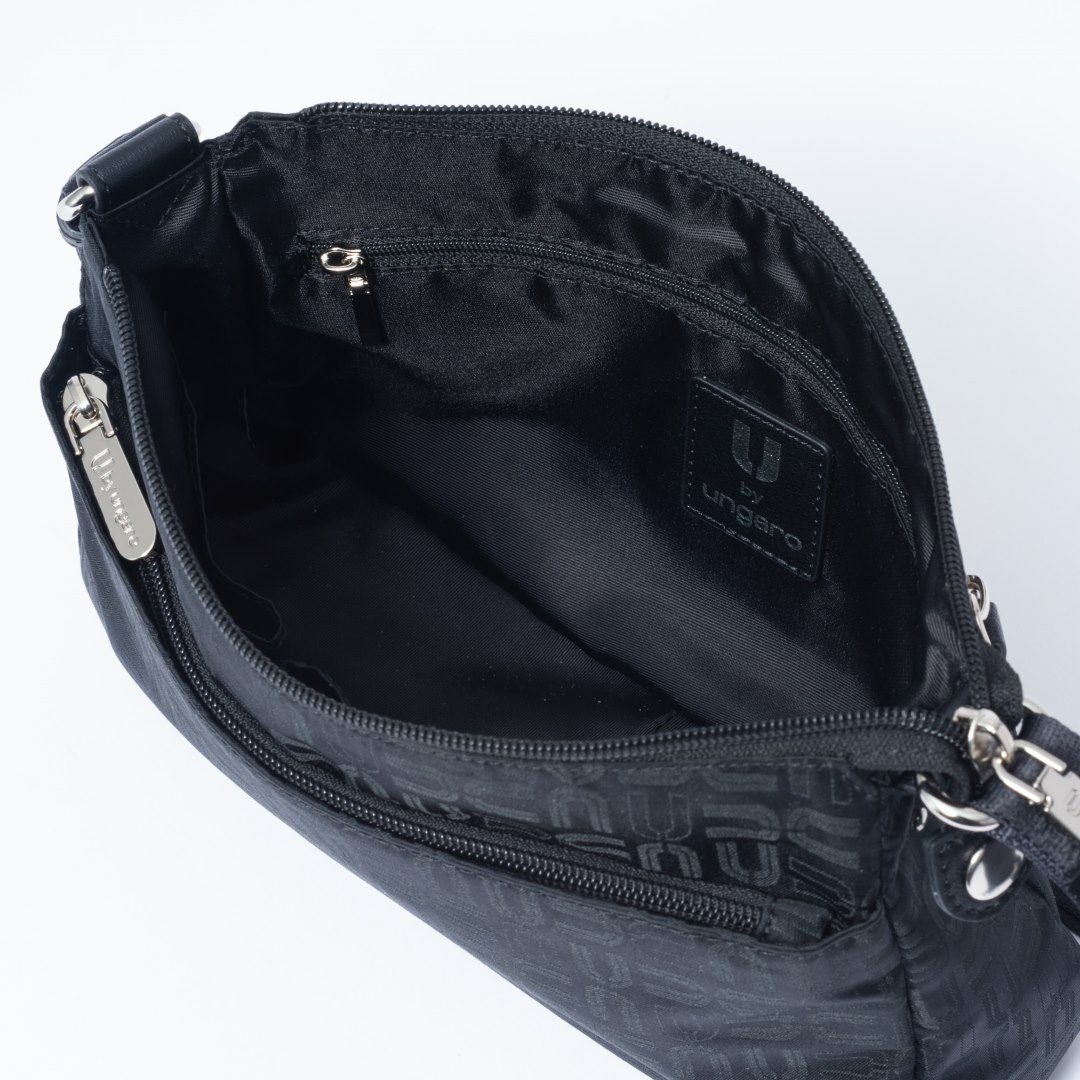 U by ungaro フランシーヌ ポシェット ブラック×ブラック