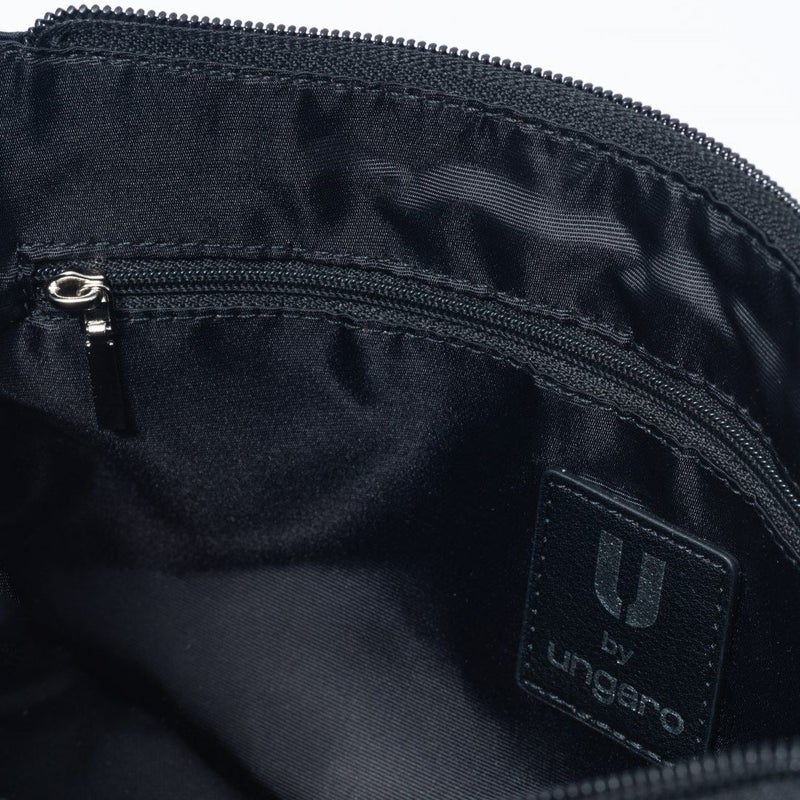 U by ungaro フランシーヌ ポシェット ブラック×ブラック