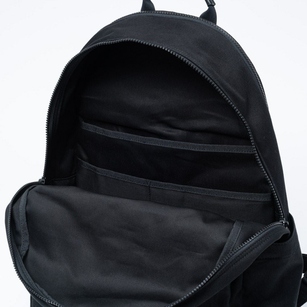 MARGARET HOWELL idea Weather proof バックパック ブラック