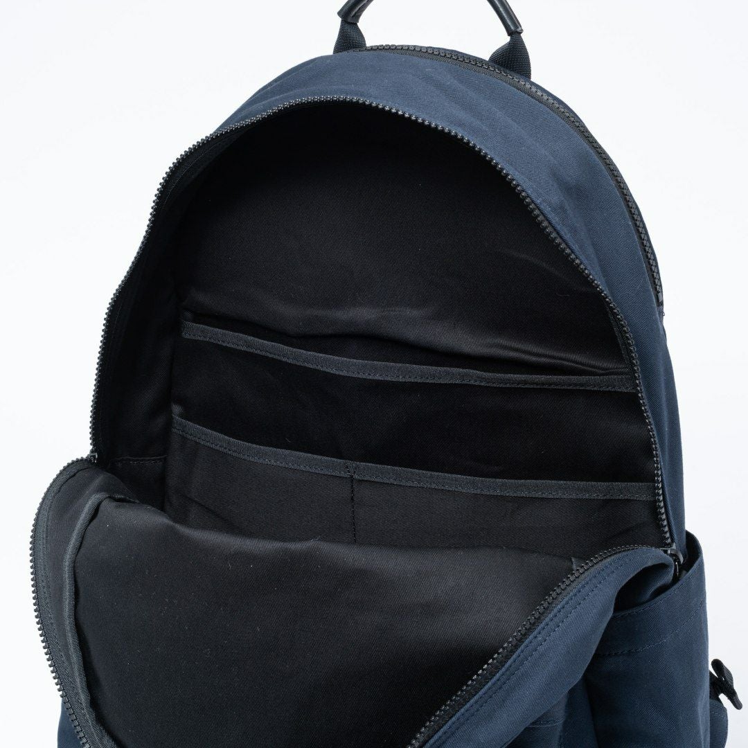 MARGARET HOWELL idea Weather proof バックパック ネイビー