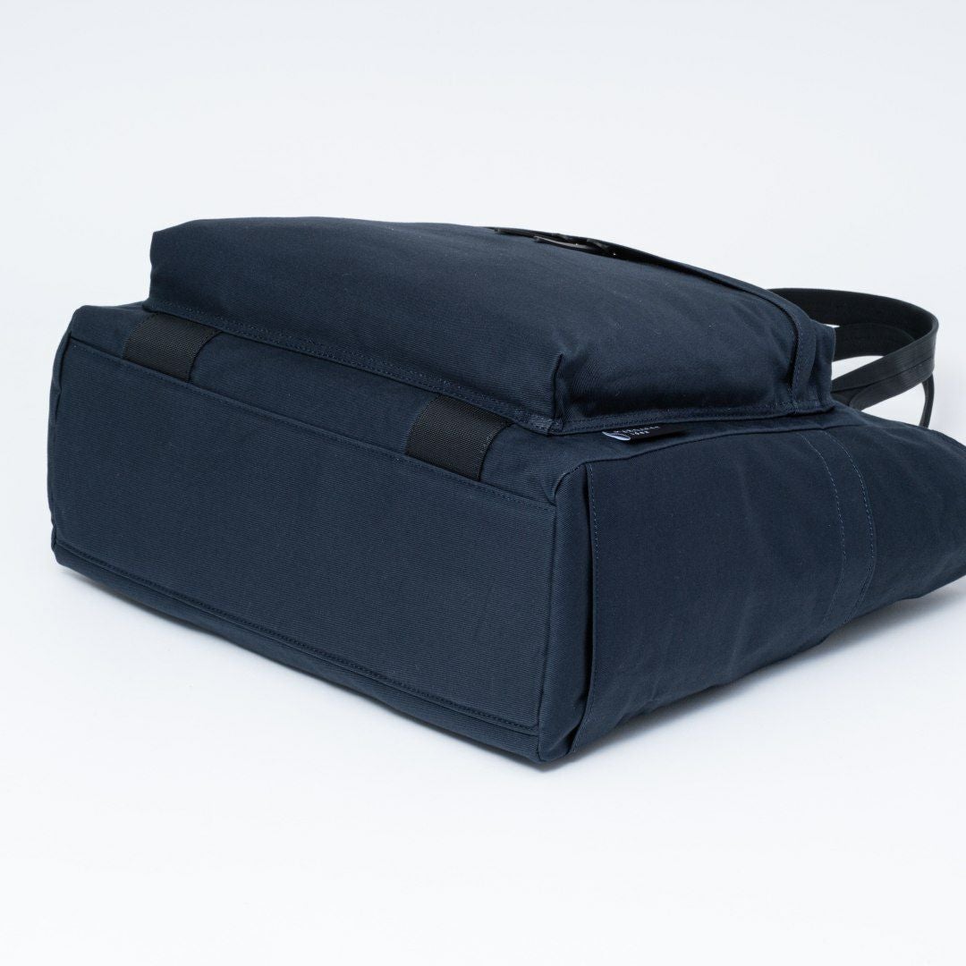 MARGARET HOWELL idea Weather proof トート ネイビー