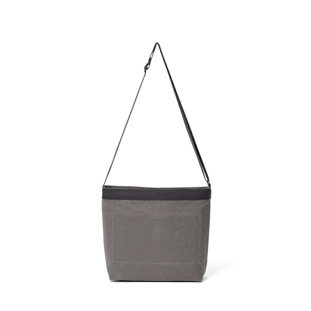 MARGARET HOWELL idea Big logo ショルダー(S) グレー