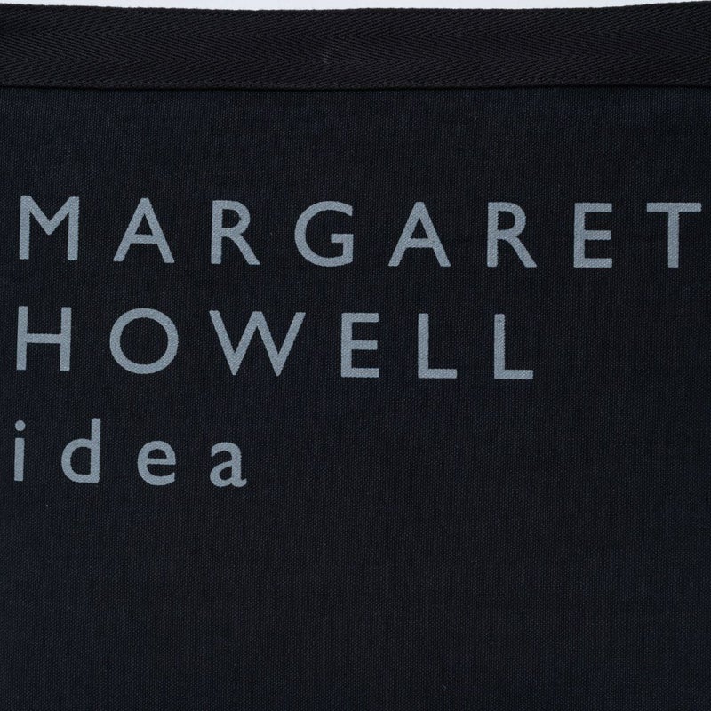 MARGARET HOWELL idea Big logo ショルダー(M) ブラック