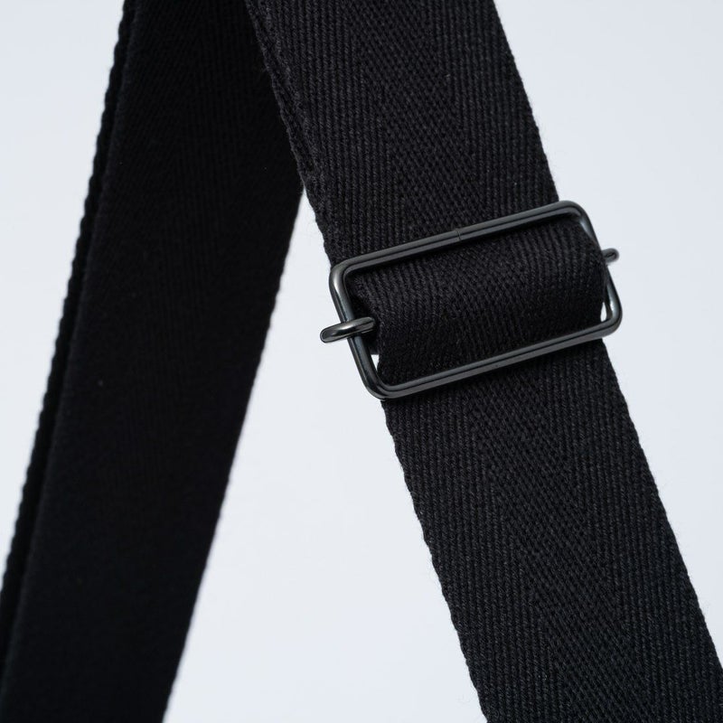 MARGARET HOWELL idea Big logo ショルダー(M) ブラック