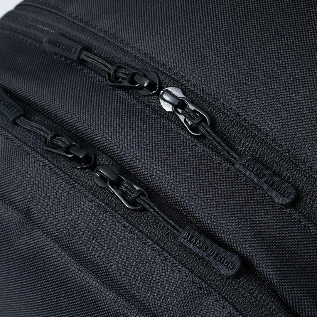BEAMS DESIGN Impact バッグパック ブラック