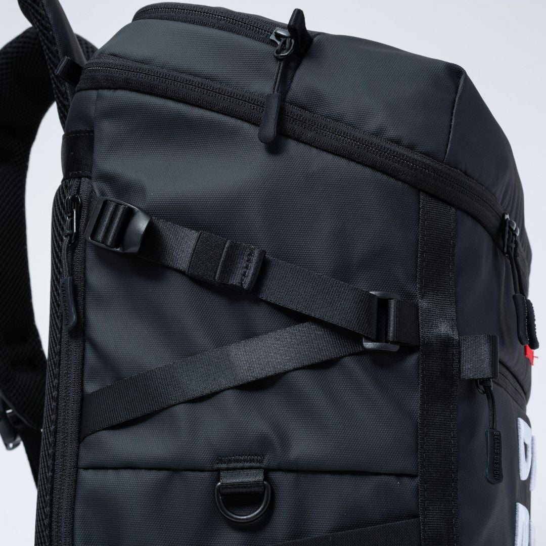 BEAMS DESIGN Influence バッグパック レッド