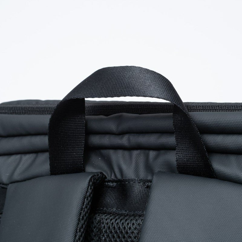 BEAMS DESIGN Influence バッグパック レッド