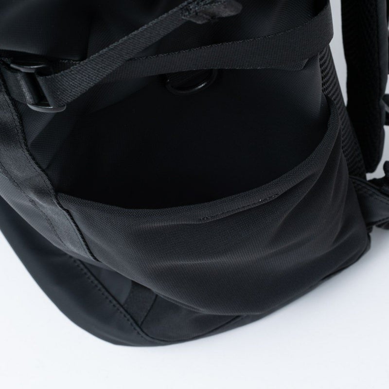 BEAMS DESIGN Influence バッグパック レッド