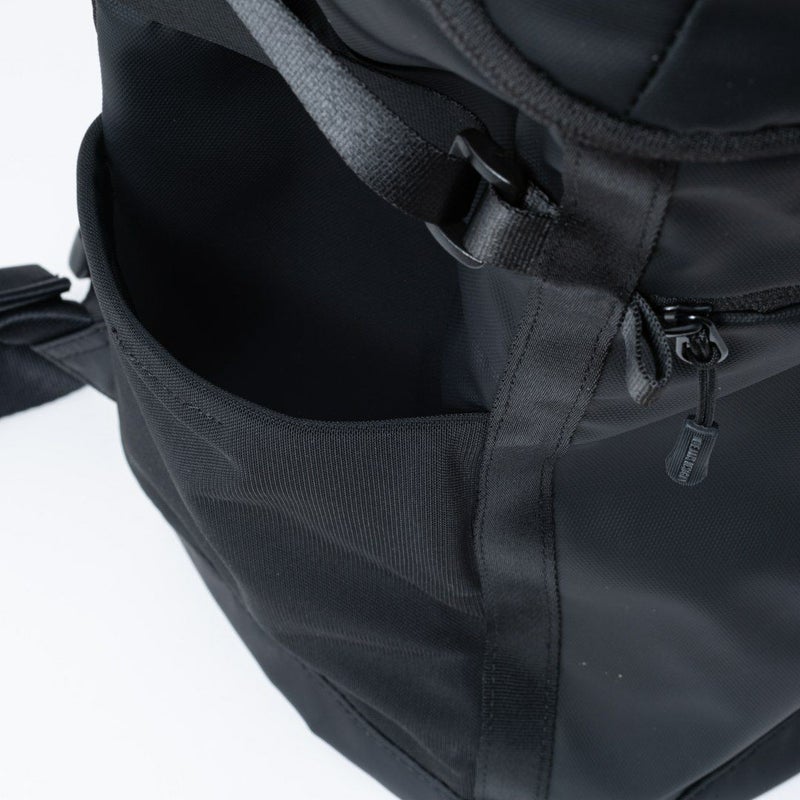 BEAMS DESIGN Influence バッグパック レッド