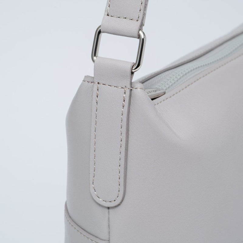  U by ungaroポレット ショルダー(M) ライトグレー