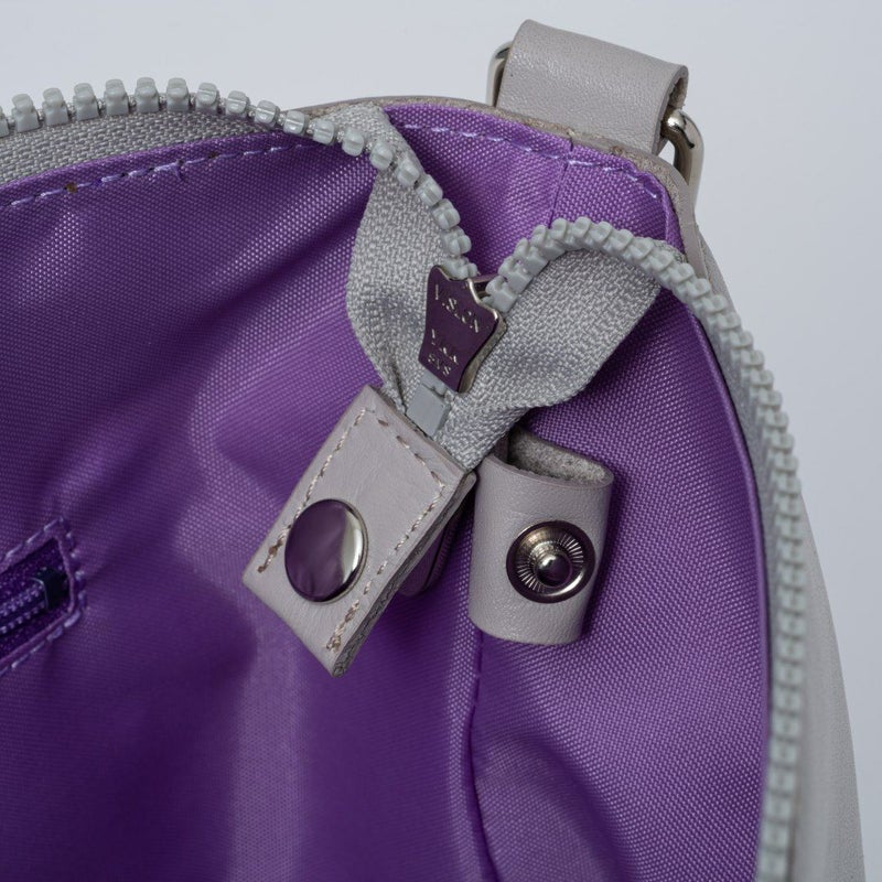  U by ungaroポレット ショルダー(M) ライトグレー