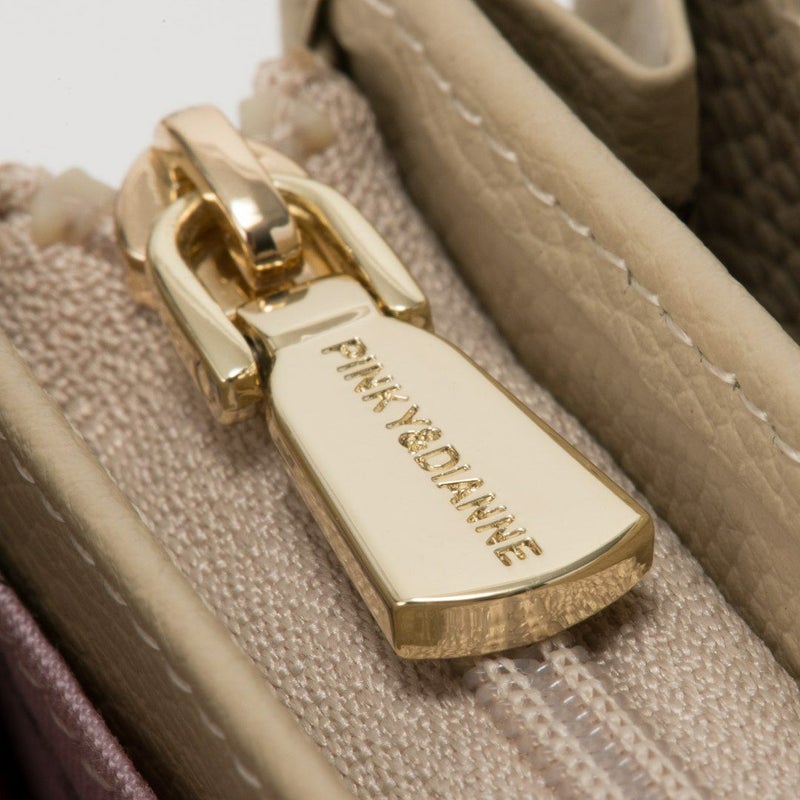 PINKY&DIANNE クラシックキルト L字ファスナー長財布 ベージュ