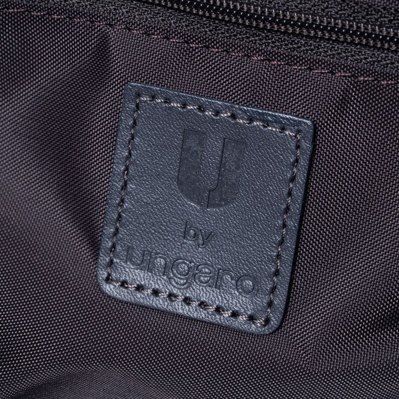 U by ungaroマノン リュック グレー