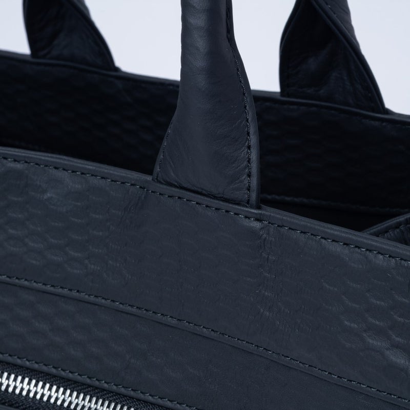 MANIUNO ECCO LEATHER スクエアミニトート(M)【MUMHMMM1】 ブラック