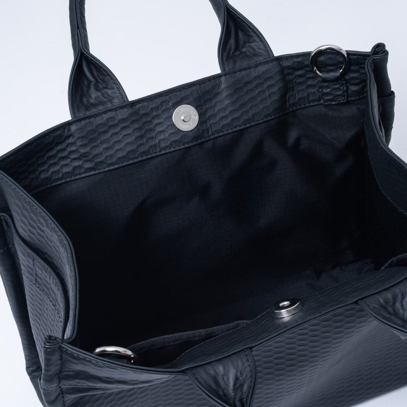 MANIUNO ECCO LEATHER スクエアミニトート(M)【MUMHMMM1】 ブラック