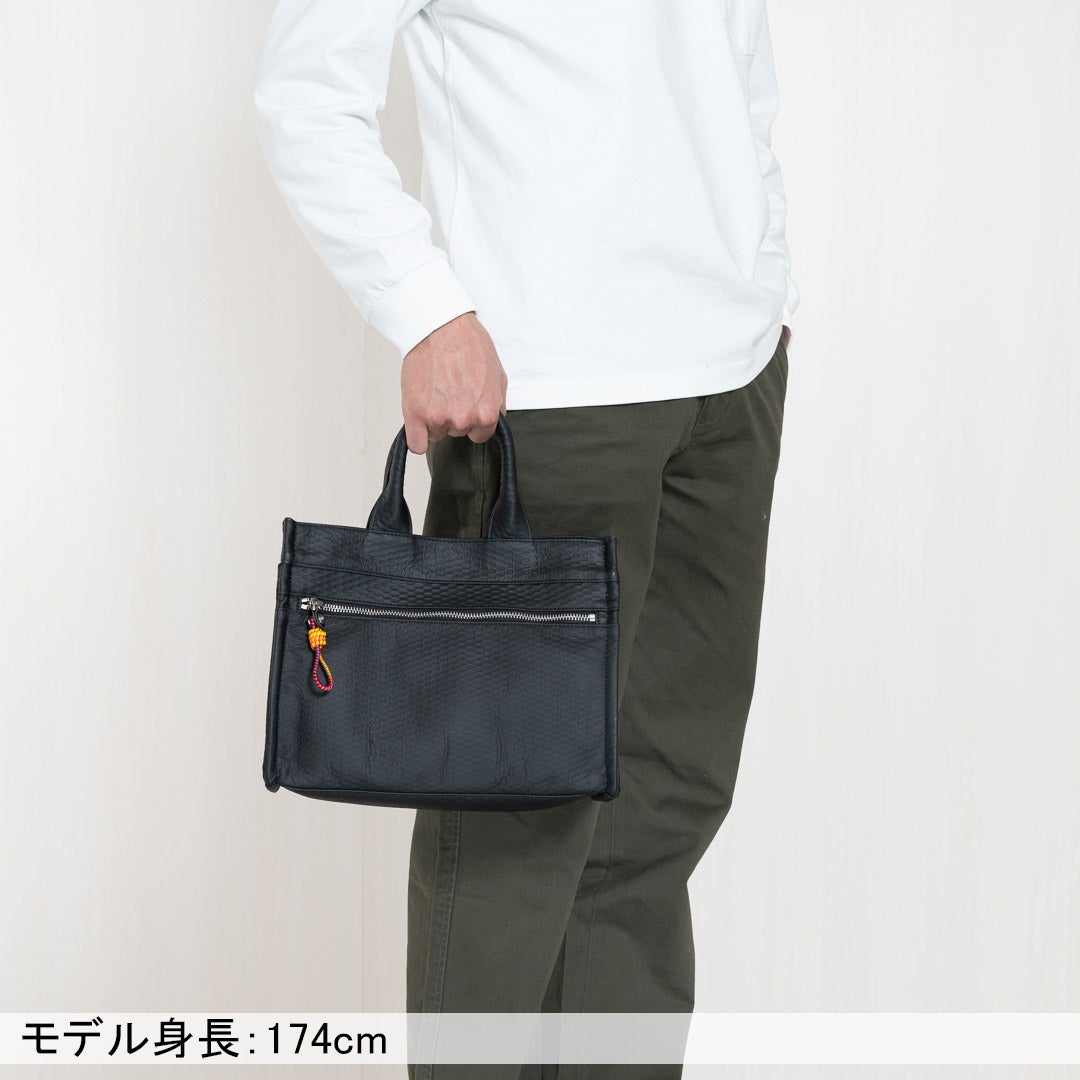 MANIUNO ECCO LEATHER スクエアミニトート(M)【MUMHMMM1】