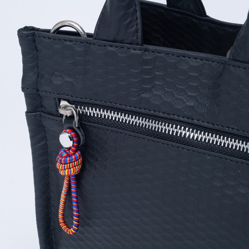 MANIUNO ECCO LEATHER スクエアミニトート(S)【MUMHMMM2】 ブラック