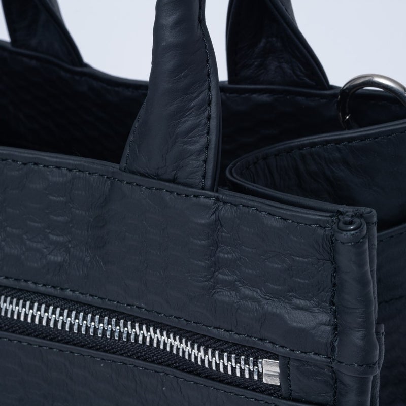 MANIUNO ECCO LEATHER スクエアミニトート(S)【MUMHMMM2】 ブラック