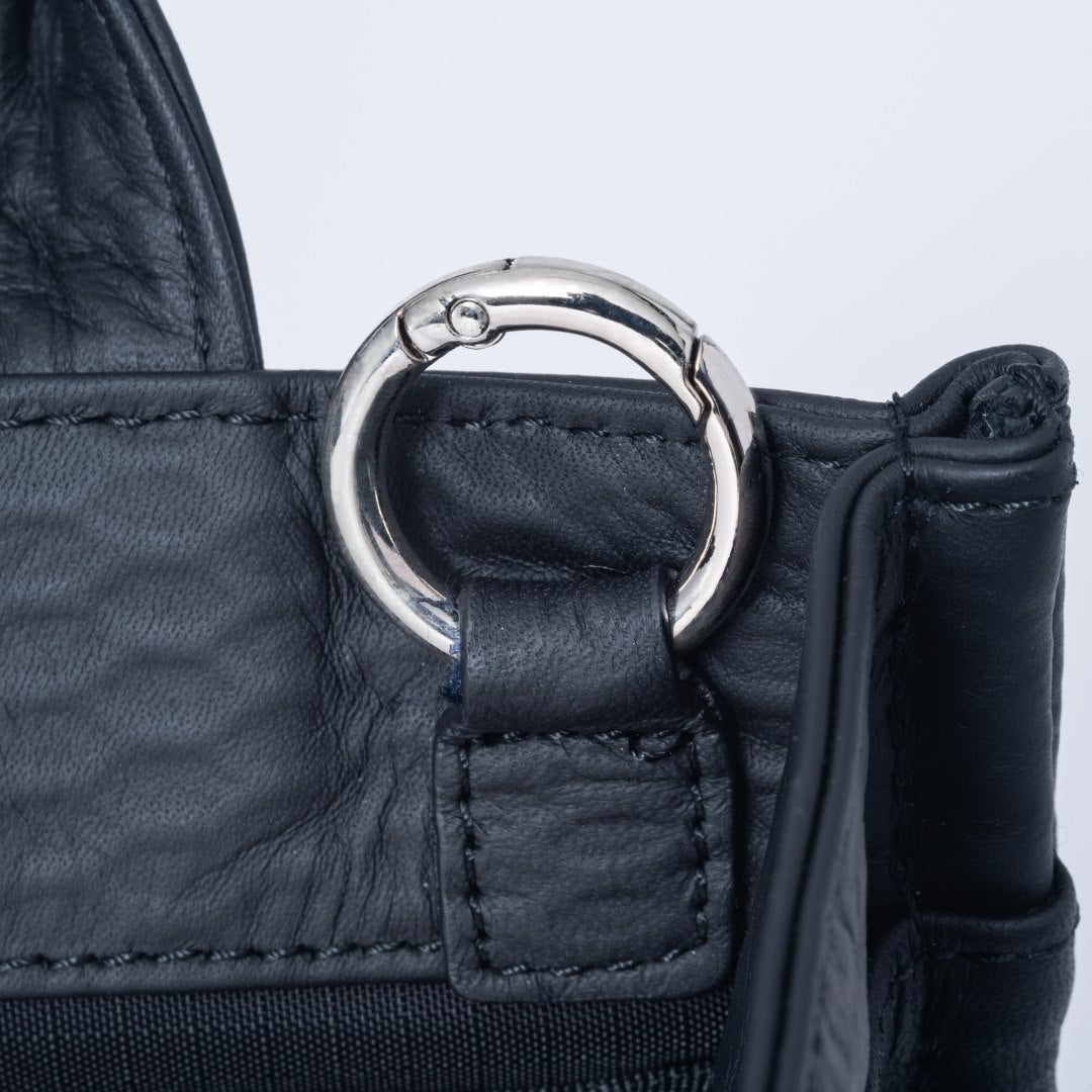 MANIUNO ECCO LEATHER スクエアミニトート(S)【MUMHMMM2】 ブラック