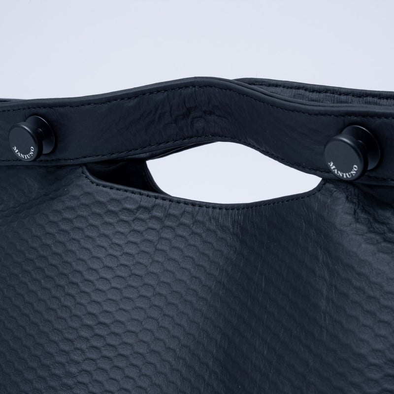 MANIUNO ECCO LEATHER トートバッグ(M)【MUMHMMT2】 ブラック