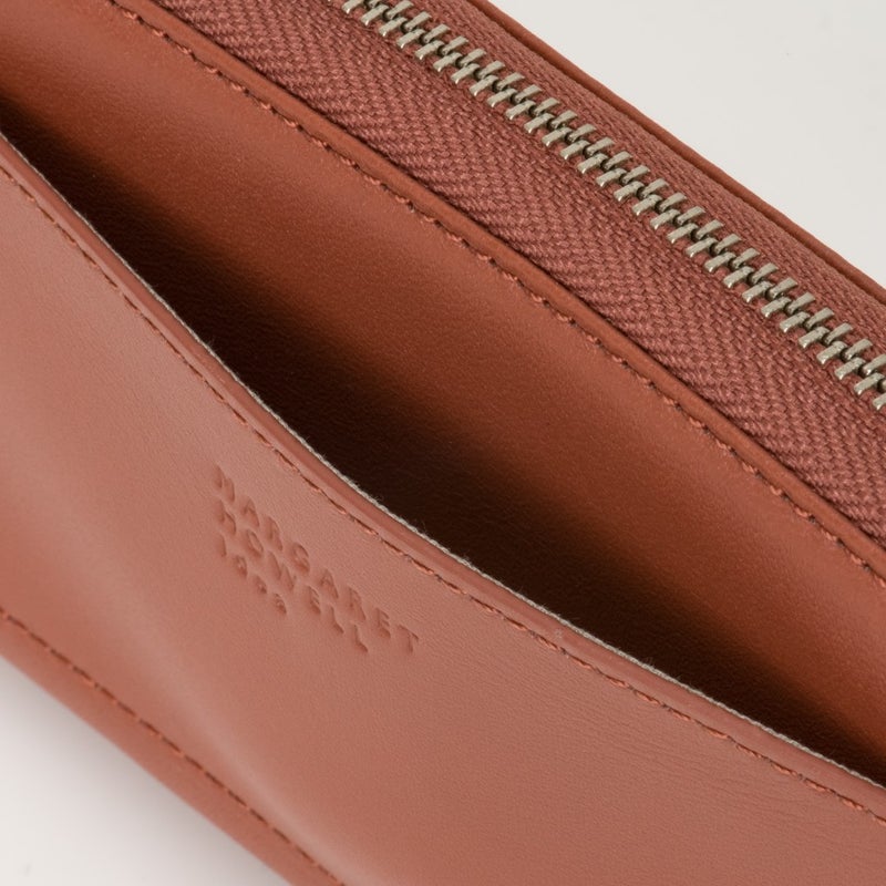 MARGARET HOWELL idea セザー ラウンドファスナー長財布 レンガ