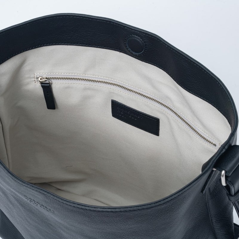  MARGARET HOWELL idea ディニングトン ワンショルダー ブラック