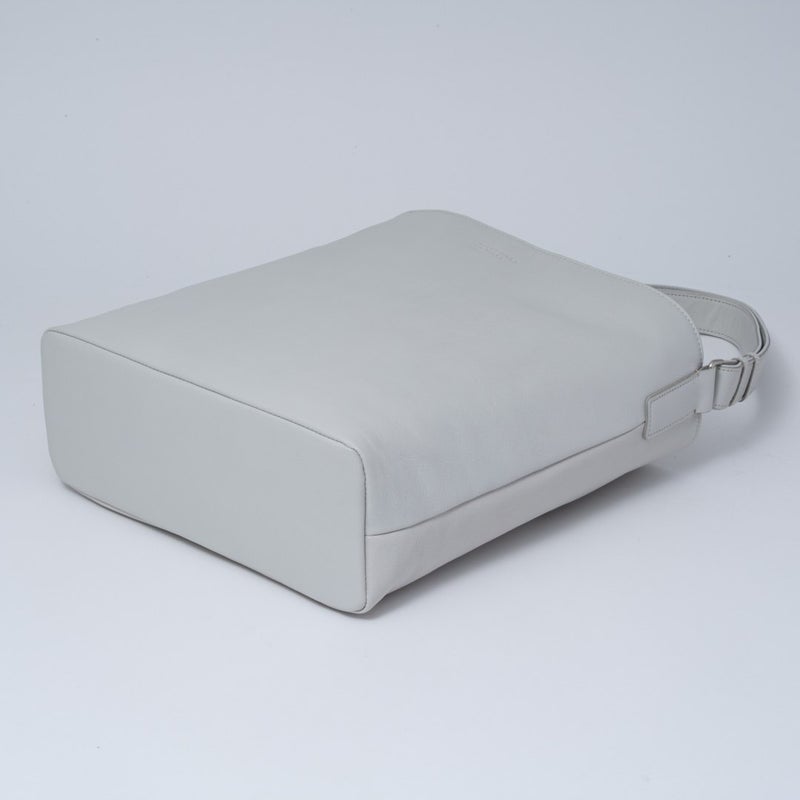  MARGARET HOWELL idea ディニングトン ワンショルダー ライトグレー