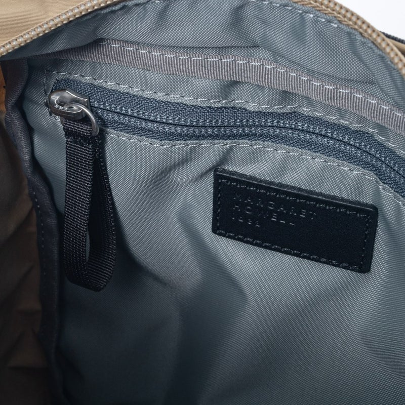 ARGARET HOWELL idea ウエイレット ポシェット ベージュ