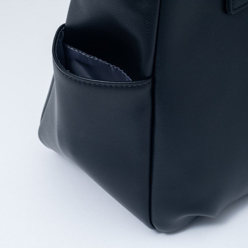 PATRICK COX クラシカルリリーチャーム 2WAYトート ブラック