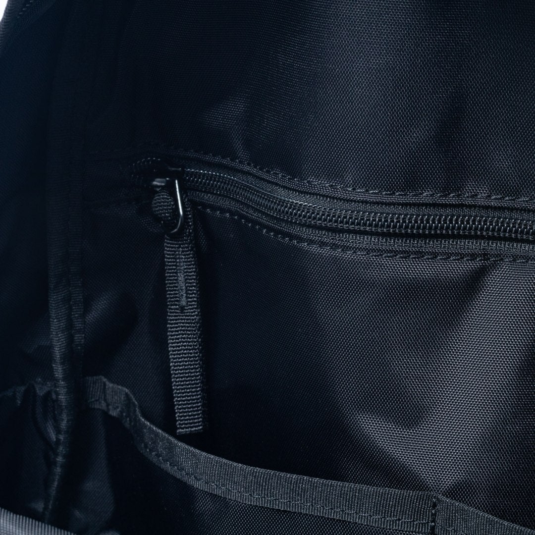 BEAMS DESIGNSlash バックパック【BMMH6BR1】 ブラック