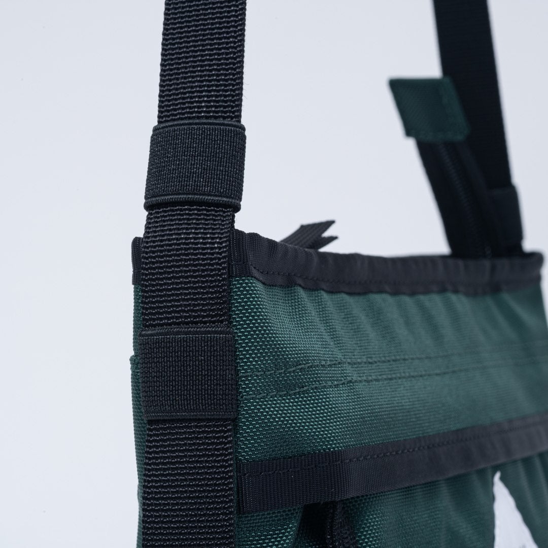 BEAMS DESIGNSlash ショルダーバッグ【BMMH6BS2】 グリーン