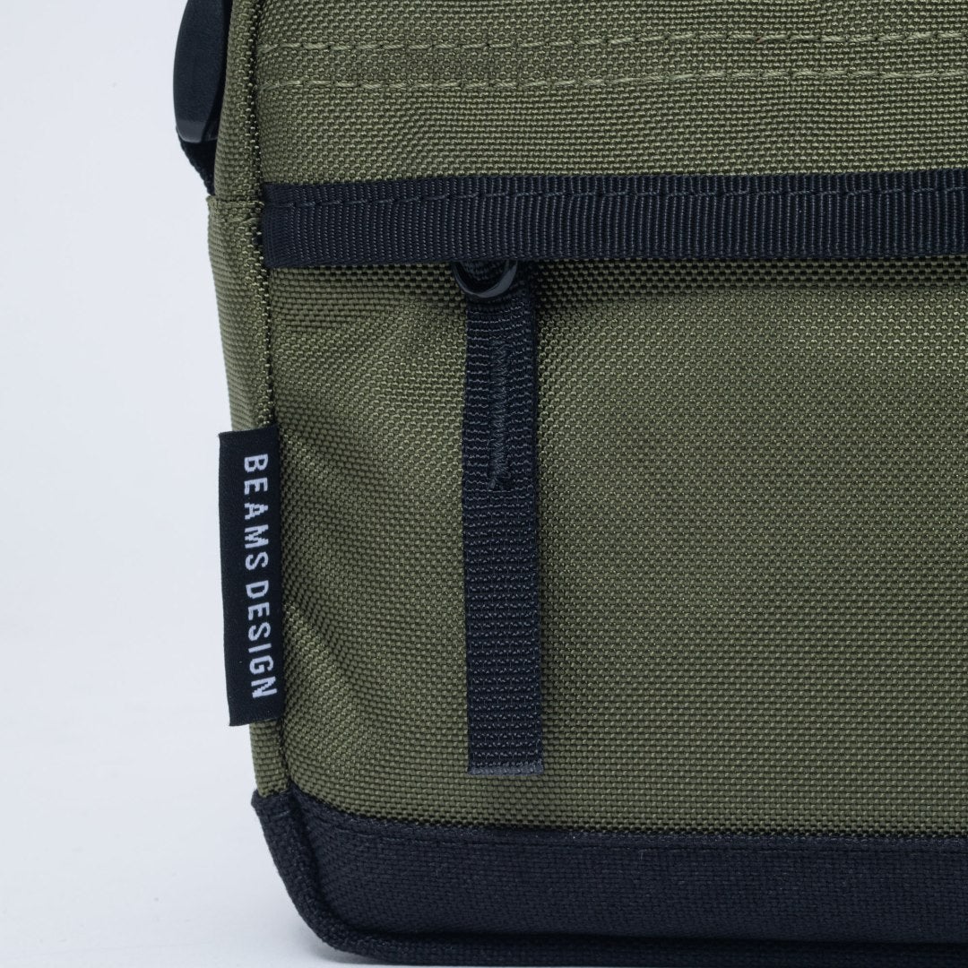 BEAMS DESIGNSlash ショルッダーバッグ【BMMH6BS4】 カーキ