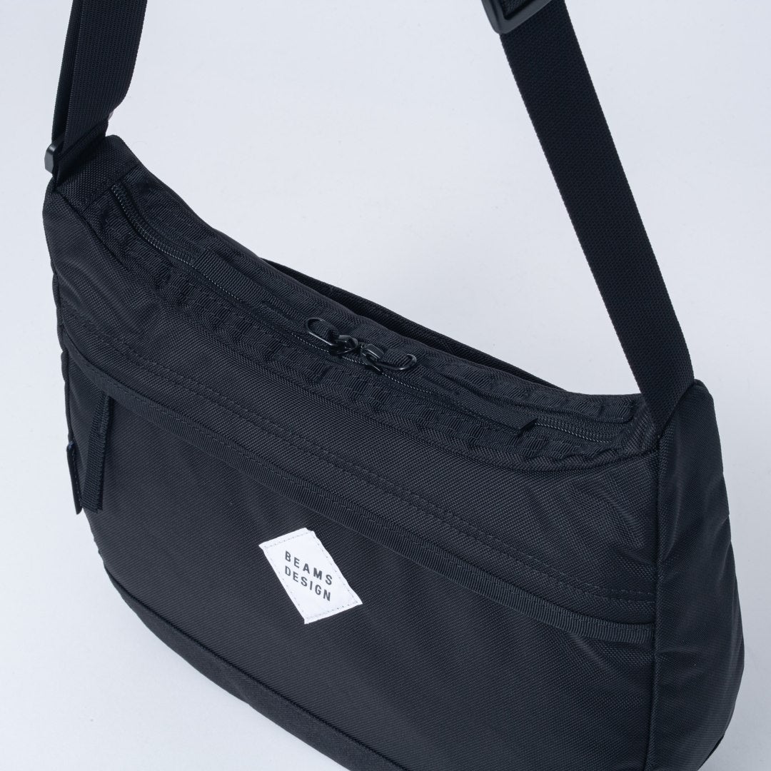 BEAMS DESIGNSlash ショルダーバッグ【BMMH6BS5】 ブラック