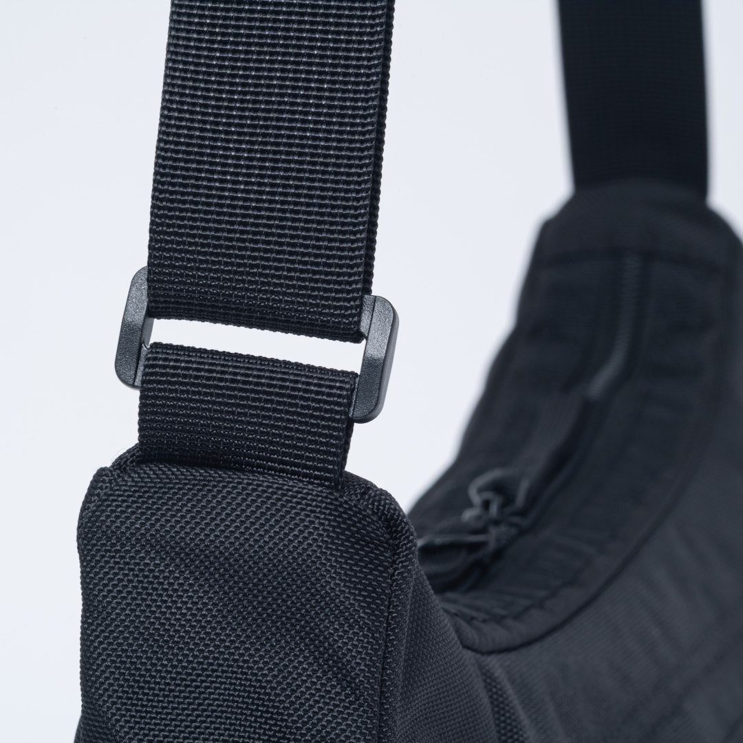 BEAMS DESIGNSlash ショルダーバッグ【BMMH6BS5】 ブラック