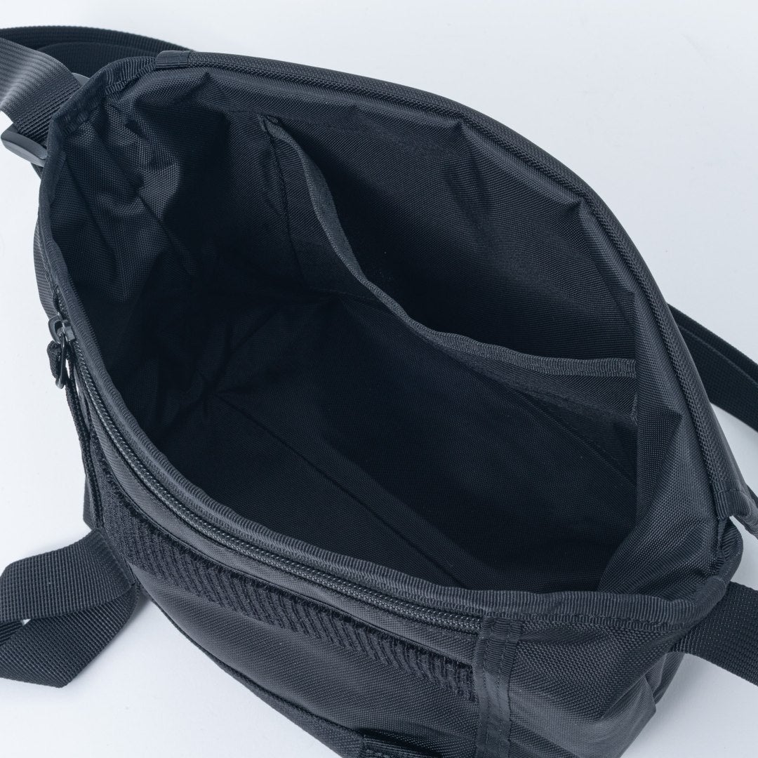 BEAMS DESIGNSlash ショルダーバッグ【BMMH6BS6】 ブラック