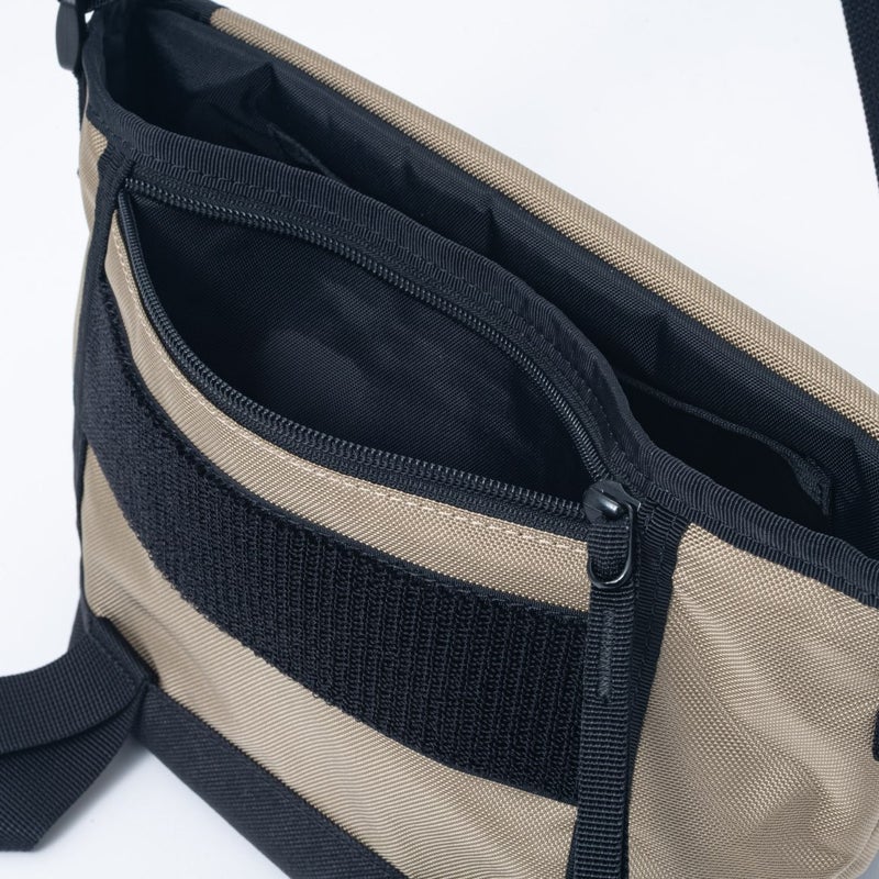 BEAMS DESIGNSlash ショルダーバッグ【BMMH6BS6】 ベージュ