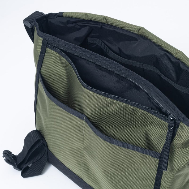 BEAMS DESIGNSlash ショルダーバッグ【BMMH6BS7】 カーキ